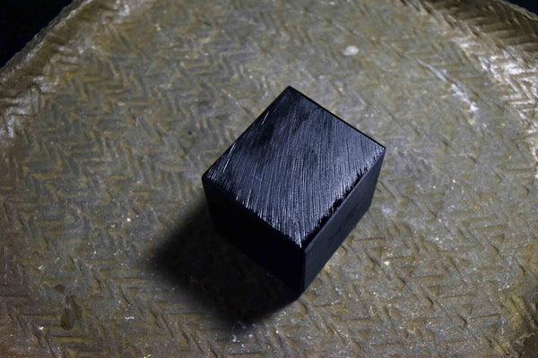 Japanese Natural Whetstone Tsushima Black Nagura 265g from Nagasaki Pref. *F/S*