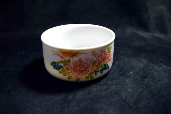 Japanese Arita Ware Pocelian Kobachi ChrysanthemumVtg. Pottery Japan 103