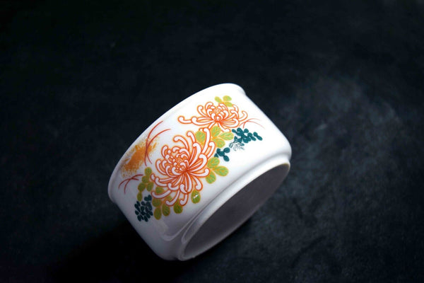 Japanese Arita Ware Pocelian Kobachi ChrysanthemumVtg. Pottery Japan 103