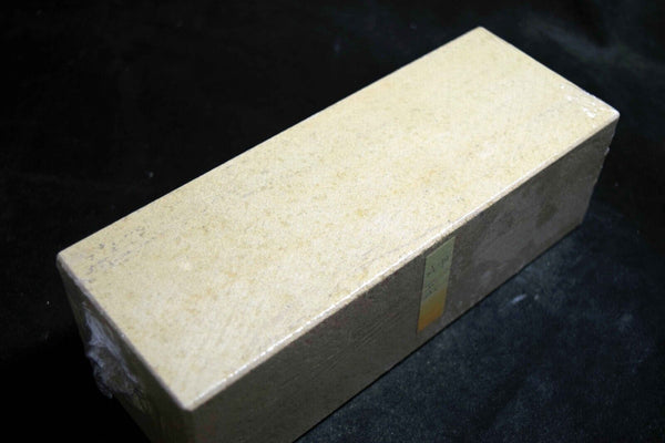 Japanese Natural Whetstone Wakayama Omura-to Chameto *Chunk* #150 / 2809g  *F/S*