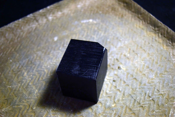 Japanese Natural Whetstone Tsushima Black Nagura 273g from Nagasaki Pref. *F/S*