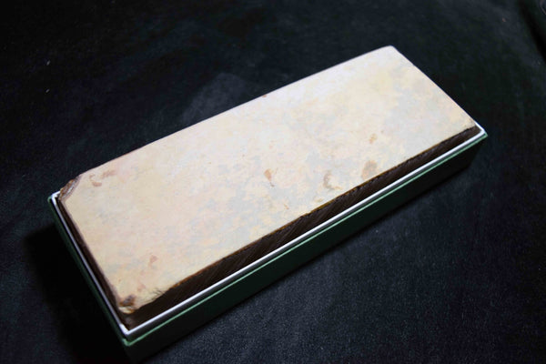 *Rare !! * Japanese Natural Whetstone Shohonyama Hakka 30' Size 1135g from Kyoto