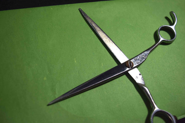 Japanese Hairdressing  BARBER SHEAR SCISSOR ' Yamaya Sentosai ' from Japan 142