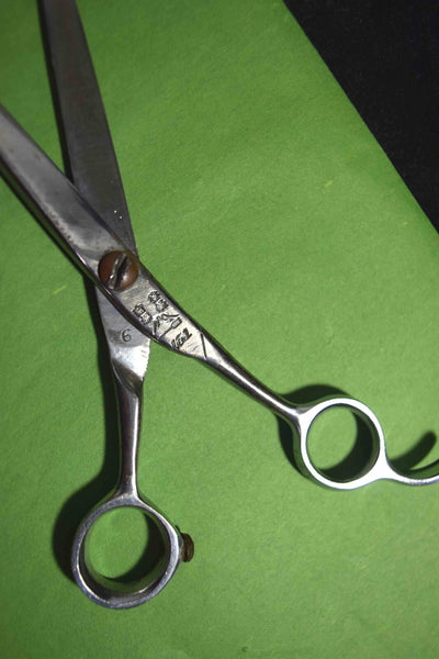 Japanese Hairdressing  BARBER SHEAR SCISSOR ' Yamaya Sentosai ' from Japan 142