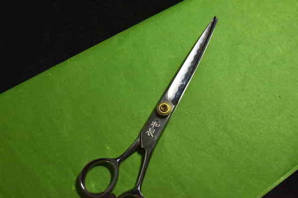 Japanese Hairdressing  BARBER SHEAR SCISSOR ' Izumi' Cobalt Vanadium Japan 143