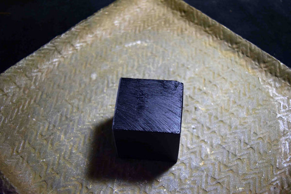 Japanese Natural Whetstone Tsushima Black Nagura 304g from Nagasaki Pref. *F/S*