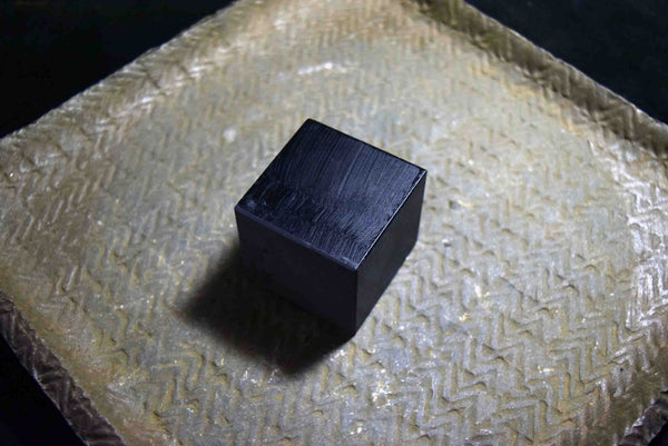 Japanese Natural Whetstone Tsushima Black Nagura 304g from Nagasaki Pref. *F/S*