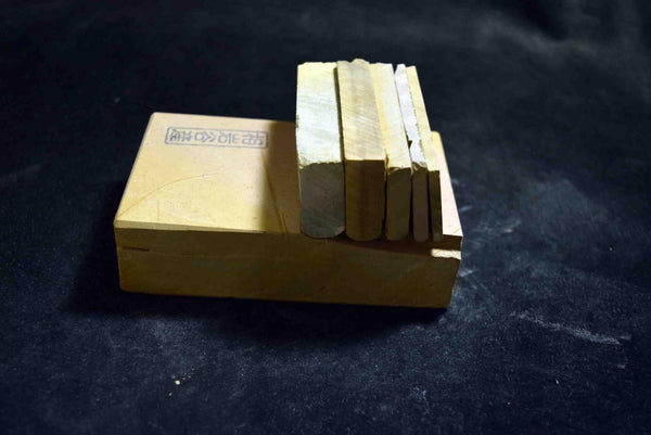Natural Whetstone Shohonyama Aiiwatani Tomae for Chisel Sharpening, 971g Kyoto★