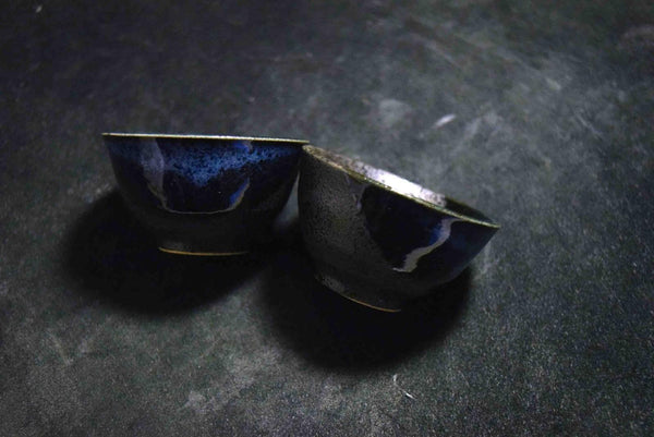 Japanese Mino Ware Sake Cup – Indigo Blue with “Sumi-Fuki” Sprayed Glaze Set 133★