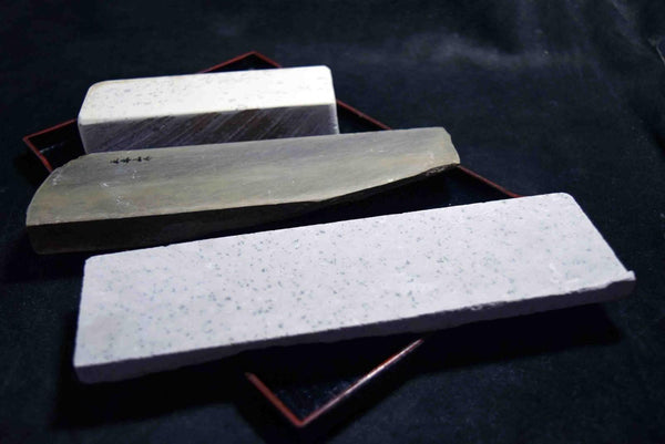 Japanese Natural Whetstone Palm Size stone 3 x Assort 1061g for Razors F/S TK157★