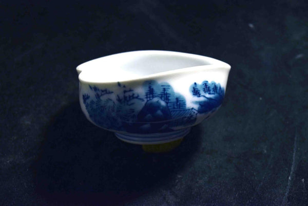 Japanese Arita Sauce / dressing pitcher porcelain katakuchi 143★