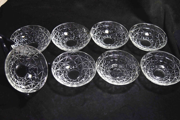 ●Vintage Japanese Pressed Glass Small Bowls Set of 8 – Showa Retro 161 - 5.18　
