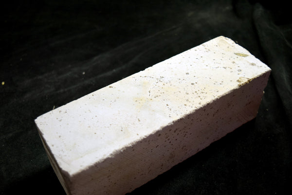●*Rare!* Japanese Natural Whetstone Numata-to *Chunk* 2150g Grit 1500+ Gunma 5.16