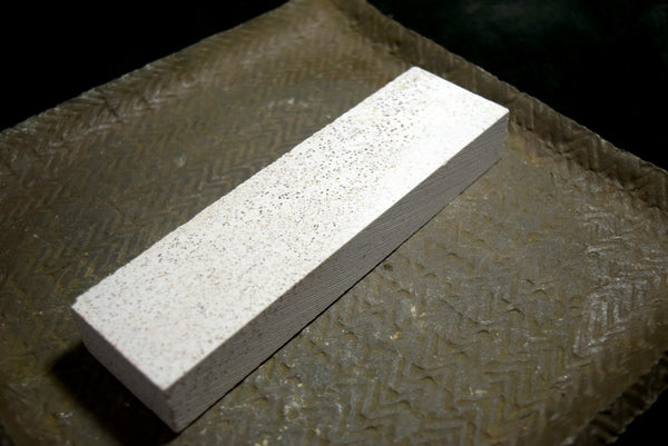 ●Japanese Natural Whetstone Shiro Amakusa 558g - Grit 2000 from Kumamoto F/S 5.16