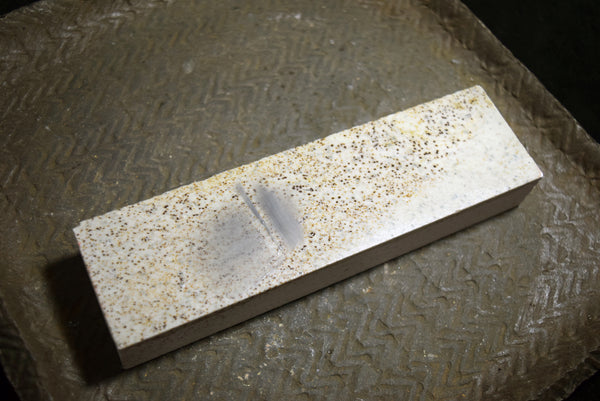 ●Japanese Natural Whetstone Shiro Amakusa 558g - Grit 2000 from Kumamoto F/S 5.16