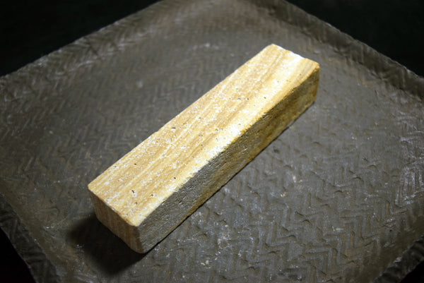 ●Japanese Natural Whetstone Natsuya-to Grit 800 404g from Iwate Pref. Japan F/S 5.16