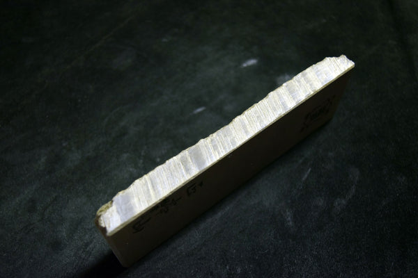 ●Japanese Natural Whetstone Shohonyama Momijiyama Namito 332g Kyoto for razor 5.23