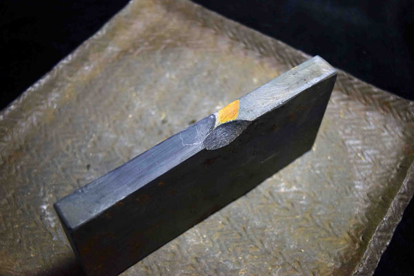 ●Japanese Natural Whetstone *Finer* Tsushima Black 600g Nagasaki Pref. 5.10