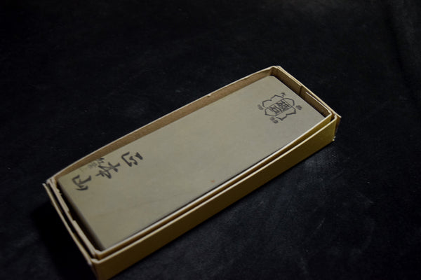 ●Japanese Natural Whetstone Shohonyama Momijiyama Namito 429g Kyoto for razor 5.23