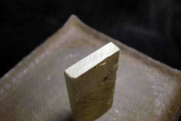●Japanese Natural Whetstone Shohonyama Aiiwatani Namito 317g Lv.4.5- from Japan 5.10