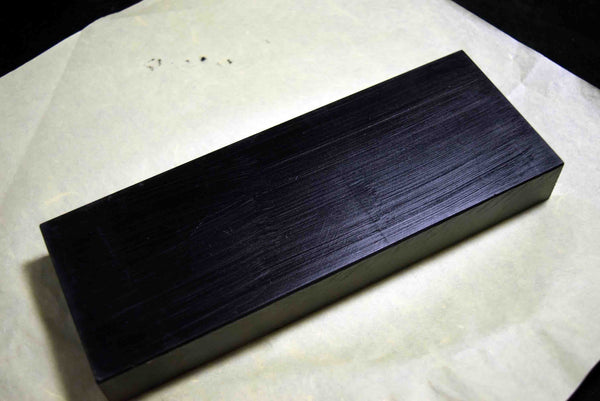 ●Japanese Natural Whetstone Tsushima Black 30'Size+ 1116g Nagasaki Pref. 5.10