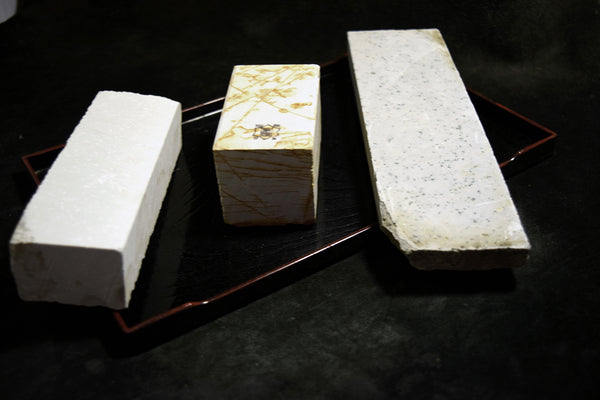●Japanese Natural Whetstone Palm Size stone 3 x Assort 1384g for knives TK160 5.24