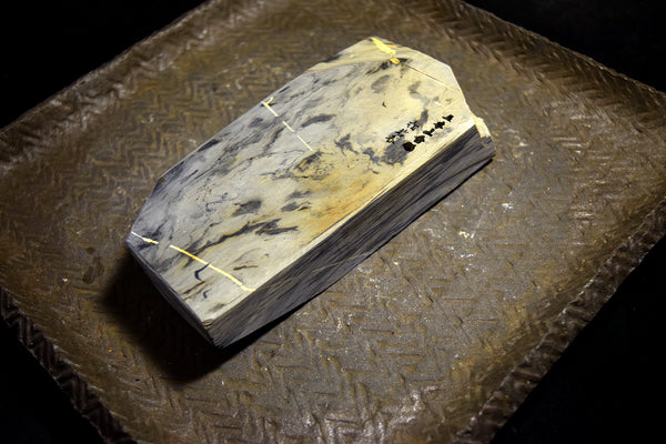 ●Japanese Natural Whetstone Shohonyama Aiiwatani Karasu 706g from Kyoto 6.06
