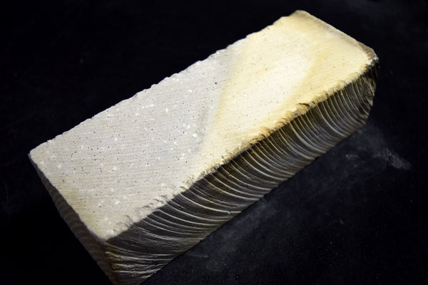 ●Japanese Natural Whetstone Natsuya- Ebisu - to Grit 2000- 2300g Iwate Pref. 6.06