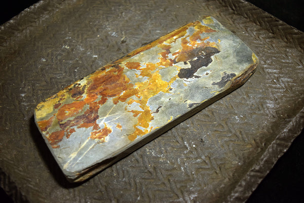 ●Japanese Natural Whetstone * Rare* Shohonyama Nakayama Karasu 431g Kyoto 6.13