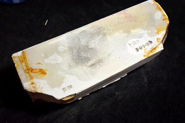 ●Japanese Natural Whetstone Hideriyama Shiro (White) Suita 1352g from Kyoto 6.13