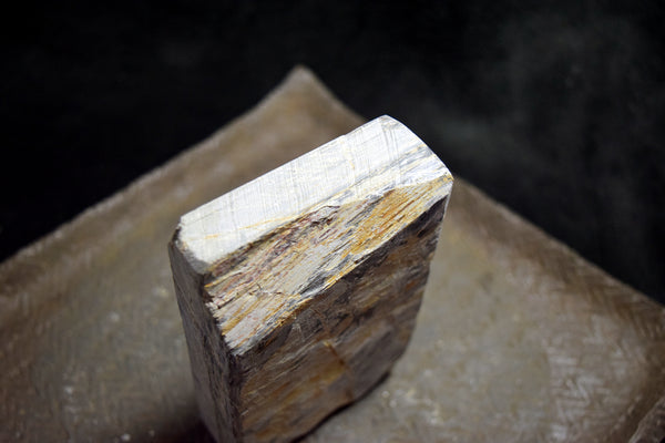●Japanese Natural Whetstone *Rare* Shohonyama Tsukinowa Karasu 779g from Kyoto 6.20