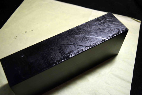 ●Japanese Natural Whetstone Tsushima Black 30'Size+ *Chunk* 2121g Nagasaki Pref.7.24