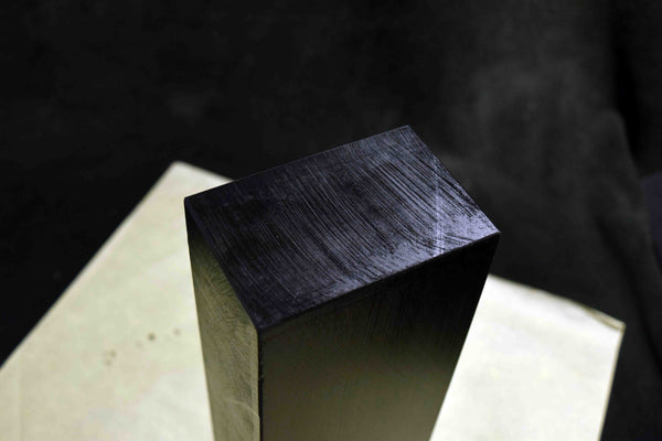●Japanese Natural Whetstone Tsushima Black 30'Size+ *Chunk* 2121g Nagasaki Pref.7.24
