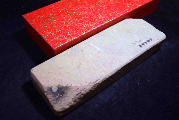 ●Japanese Natural Whetstone Soft Umajiyama *Vintage Akapin 582g Kyoto 7.24