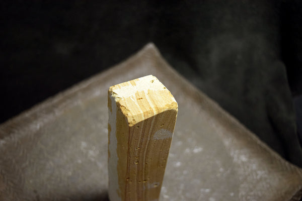 ●Japanese Natural Whetstone Natsuya-to Grit 1000 428g from Iwate Pref. Japan F/S 7.11