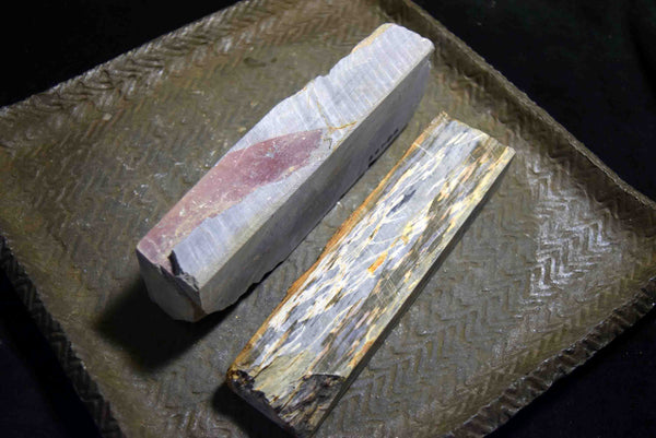 ●Japanese Natural Whetstone Small San Shape Mizukihara Renge Suita & Aiiwatani Karasu Set 1022g 8.01