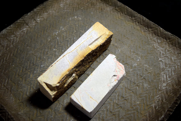 ●Japanese Natural Whetstone Nagura Size Hideriyama Renge & Suminagashi Set 431g 8.01