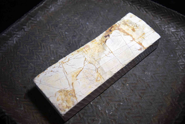 ●Japanese Natural Whetstone *Rare* Yaginoshima Renge Suita 467g from Kyoto 7.24