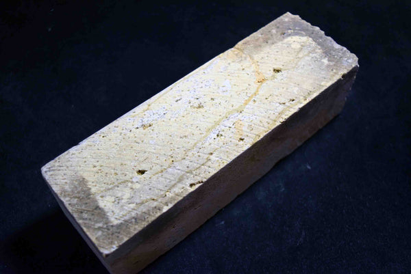 ●Japanese Natural Whetstone *Vintage* Binsui 1810g - Grit 2000＋ from Kumamoto pref. Japan 7.18
