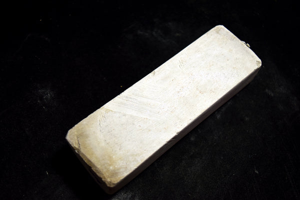 ●Japanese Natural Whetstone *Rare* Tozawa - to  452g from Gunma Pref. Japan F/S 8.01