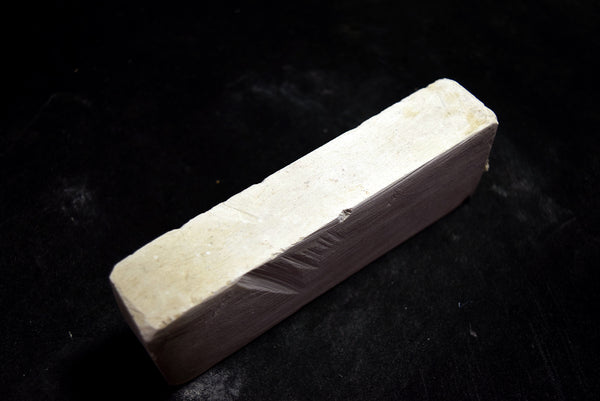 ●Japanese Natural Whetstone *Rare* Tozawa - to  452g from Gunma Pref. Japan F/S 8.01