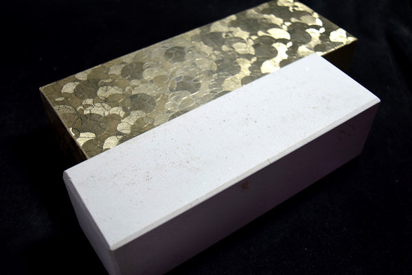 Japanese Natural Whetstone Shiro Amakusa 2212g - Grit 3000 *Johaku* Kumamoto 8.01
