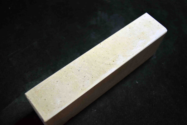 Japanese Natural Whetstone Binsui 1119g - Grit 2000- from Kumamoto pref. Japan 7.24