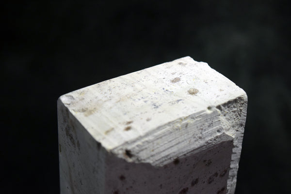 ●Japanese Natural Whetstone Igarashi - to Grit 2000+ 1974g from Niigata Pref. 8.09