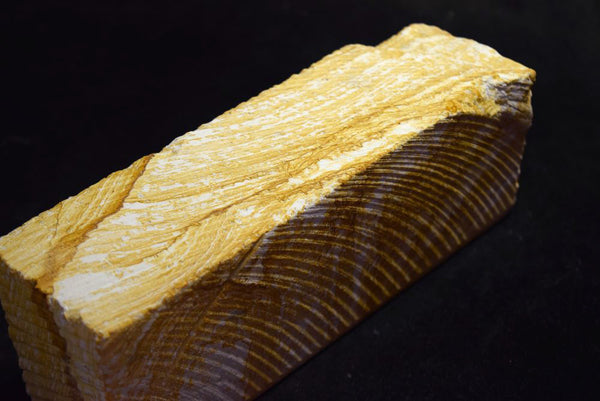 ●Japanese Natural Whetstone Natsuya-to Grit 1500 2538g from Iwate Pref. Japan 8.08
