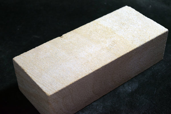 ●Japanese Natural Whetstone Hirashima *Chunk* #80 / 3090g from Nagasaki Pref. 8.08