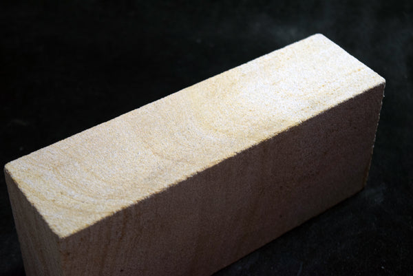 ●Japanese Natural Whetstone Hirashima *Chunk* #80 / 3090g from Nagasaki Pref. 8.08