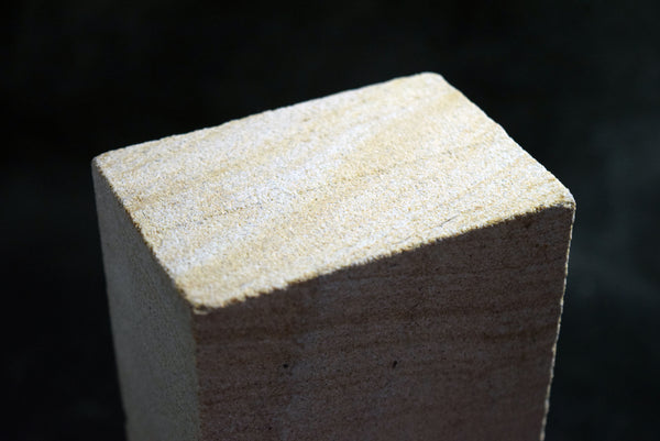 ●Japanese Natural Whetstone Hirashima *Chunk* #80 / 3090g from Nagasaki Pref. 8.08