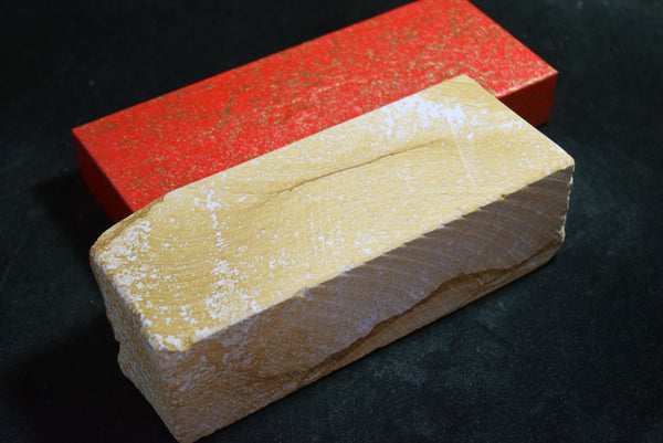 ●Japanese Natural Whetstone Natsuya-to Grit 1500 1758g from Iwate Pref. Japan 8.22
