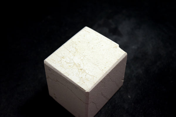 ●Japanese Natural Whetstone Vintage Binsui Nagura 458g - Grit 2000- from Kumamoto pref. Japan 8.22